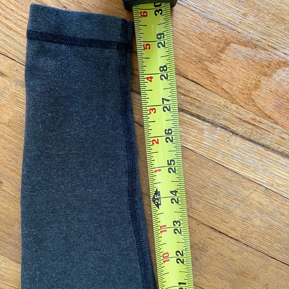 LuluLemon knit leggings - Picture 2 of 4